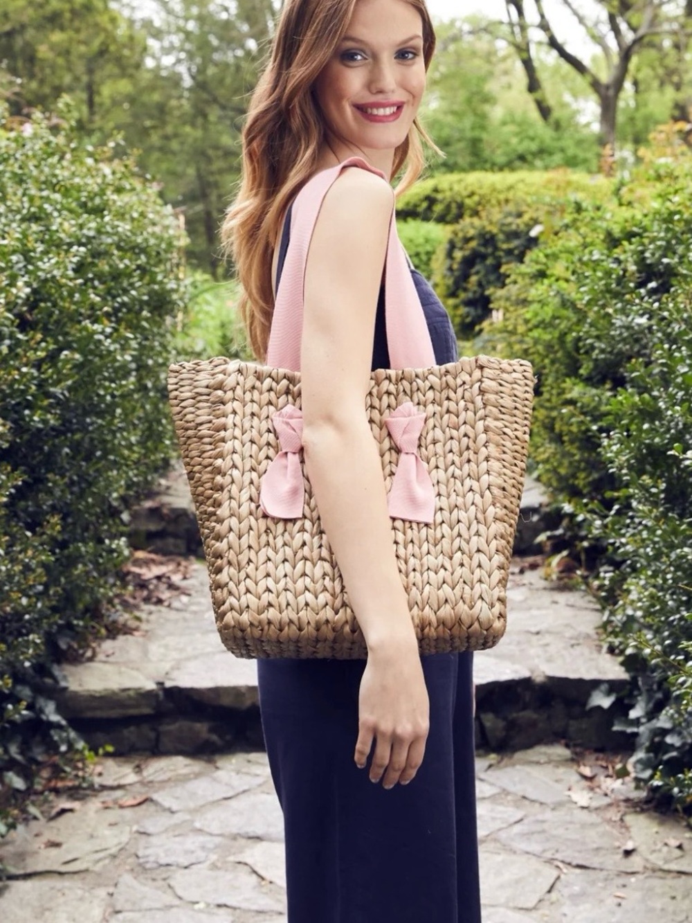 Pamela Munson Petite Isla Bahia Straw Tote - Picture 5 of 5